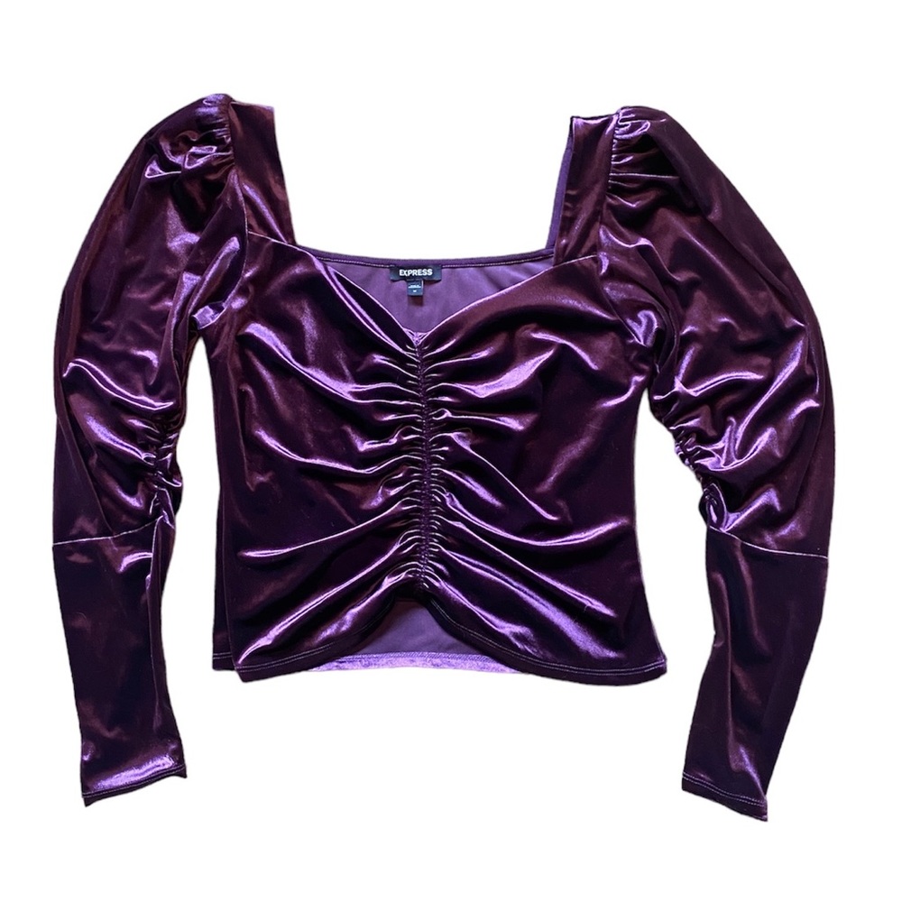 Princess cut long sleeve top